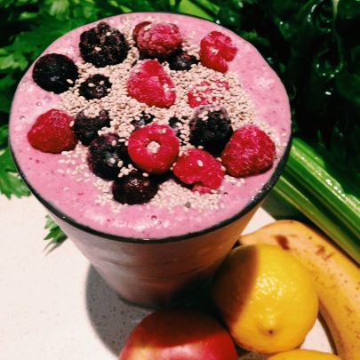 Photo of low carb anti ageing mixed berry smoothie